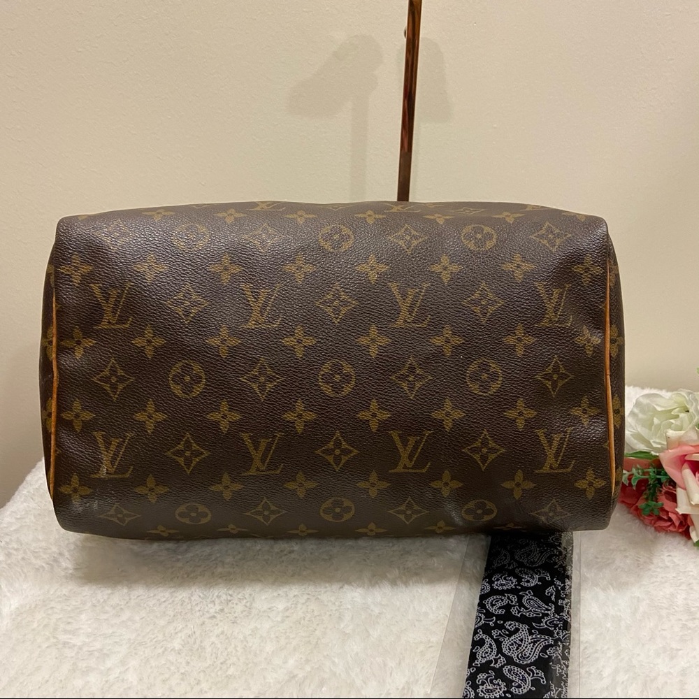 ❌ SOLD ❌💯 Authentic Louis Vuitton speedy monogram - Picture 7 of 14
